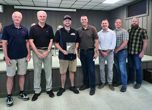 Owlett Honors Mitch Gruver of Papa’s Patties